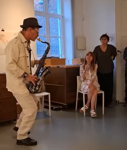 Didier Chrisotphe jouant du C-Melody � Mons en 2025